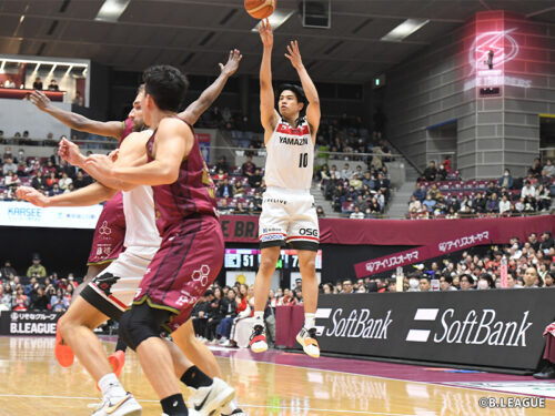 三遠ネオフェニックス、吉井裕鷹選手直筆サインボール、元アルバルク東京 三遠ネオフェニックスでBリーグトップ選手の地位を確立、吉井裕