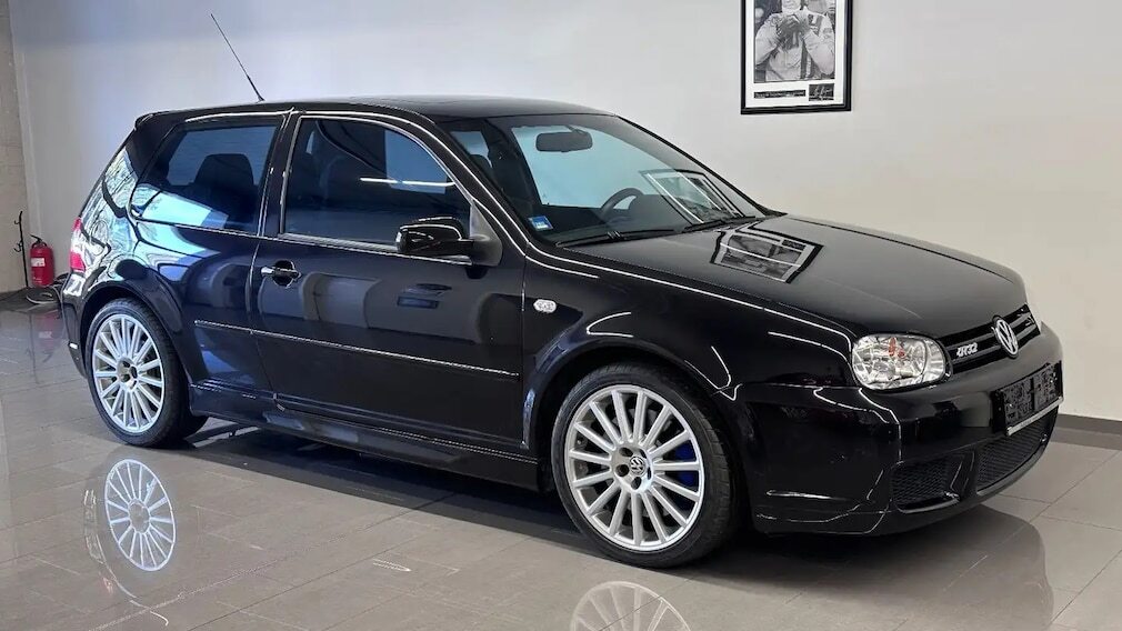 Driving the classics: Volkswagen Golf R32 Mk4 (2002-2003) review