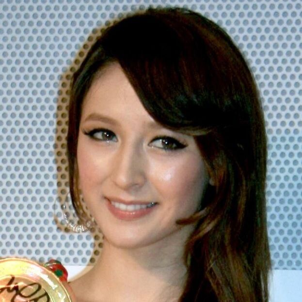 平成のブレイク美女　令和にビジュアル激変！現在３８歳「美しすぎる」人気絶頂で結婚＆妊娠、その後…