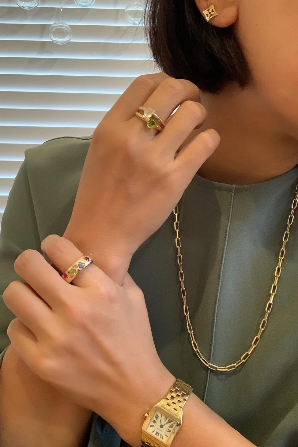 一生ものジュエリー】チェーンネックレスは「サントス ドゥ 一生ものジュエリー】チェーンネックレスは「サントス ドゥ