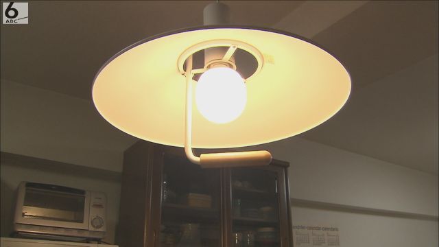 電気料金値上げによる家計への影響を示すグラフ