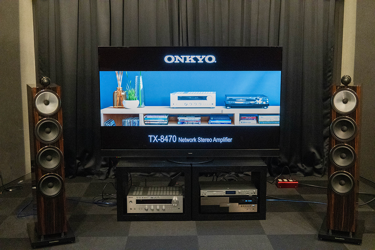 オンキヨー・カムバック！テレビの音も新鮮に、リビング