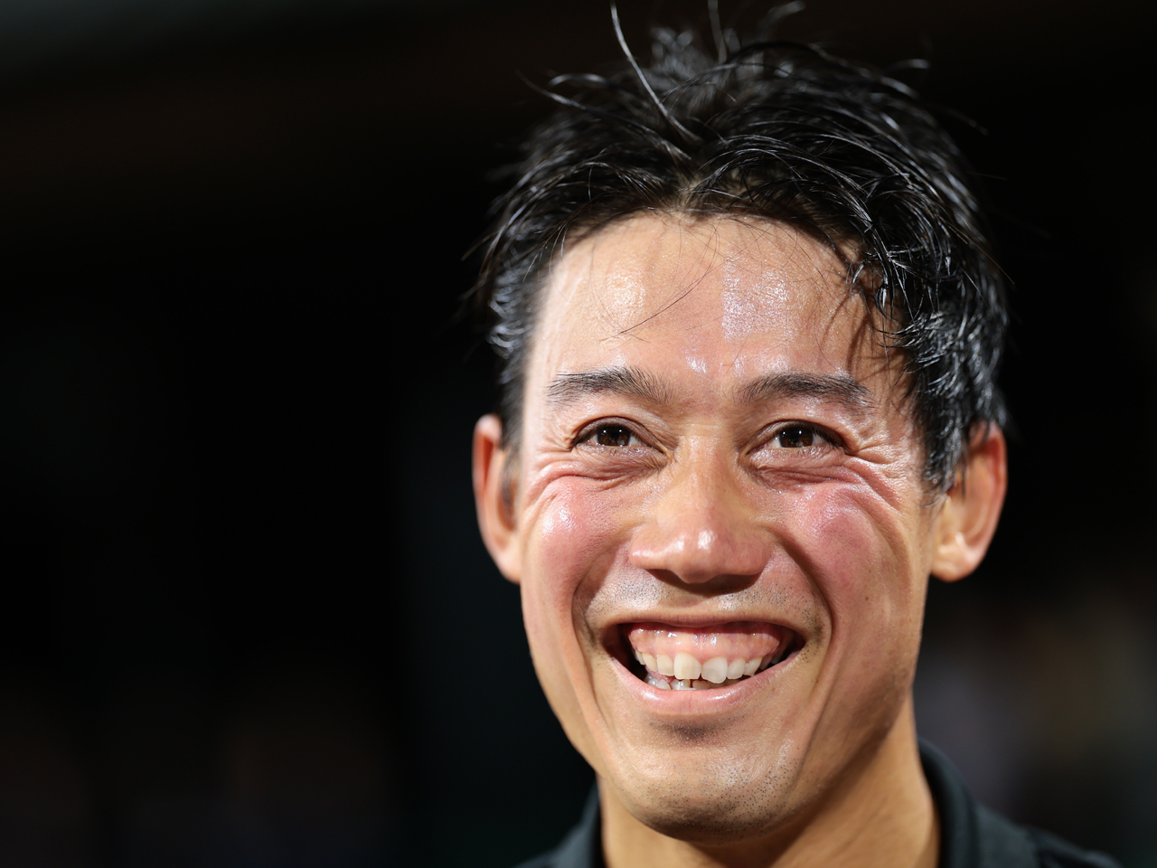 錦織が今季のクレーコート初戦でストレート勝利「今日はサービス