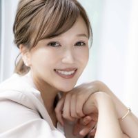 美容賢者5人が推す】「効果のある美顔器」とは? “もう手放せ 美容賢者5人が推す】「効果のある美顔器」とは? “もう手放せ