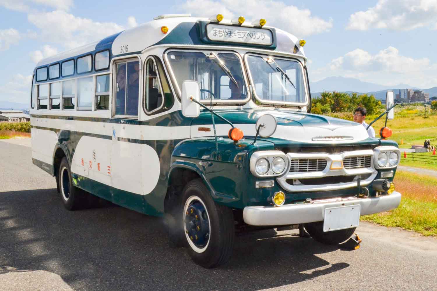 レモン牛乳様専用＞60年代 旧車 トラックバス カタログ えらい
