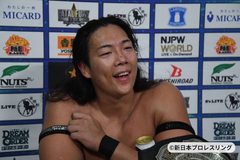 新日本プロレス　大岩陵平ボディバッグ Gus5YHQa4AAkX07.jpg