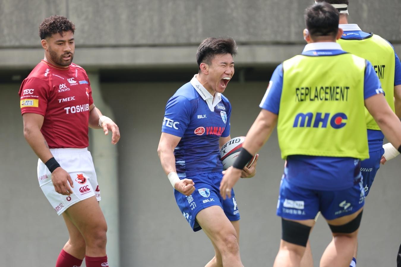 リーグワン】静岡ブルーレヴズが“ダブル”達成。東芝ブレイブ