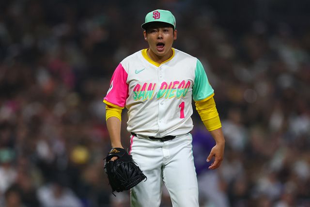元楽天 現サンディエゴ・パドレス 松井裕樹 Vジャン（菊池雄星の