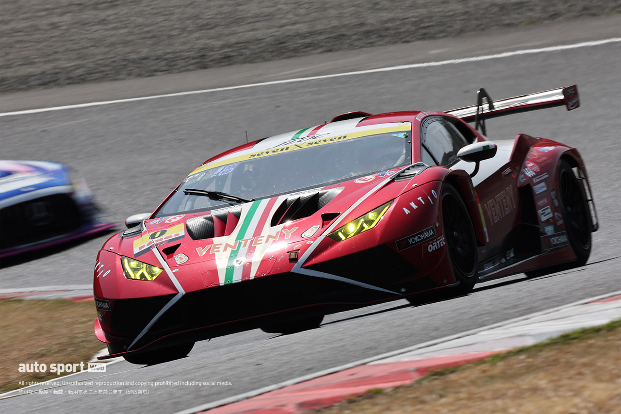 予選で苦しんだ昨年のGT300ウイナーと2024年チャンピオン。好調 予選で苦しんだ昨年のGT300ウイナーと2024年チャンピオン。好調