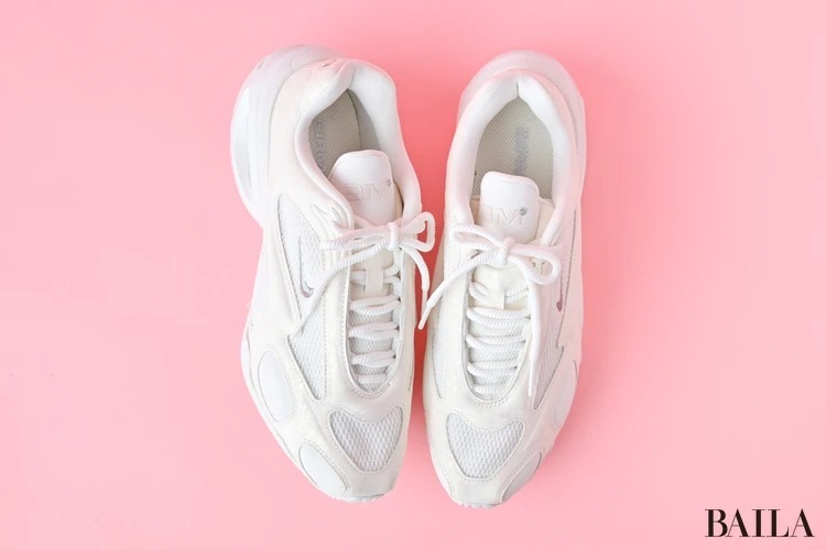 Nike W Air Museホワイト スニーカー NIKE WMNS AIR MAX MUSE WHITE/METALLIC SILVER-PURE PLATINUM