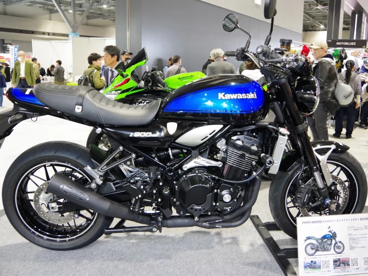 Z900RS用のメガホンマフラー登場！ トリックスターこだわりの