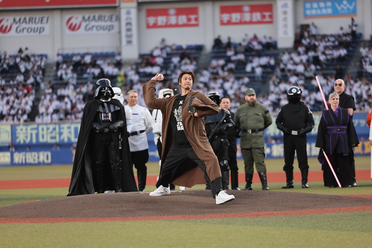 スターウォーズジェダイローブスターウォーズセレブレーション