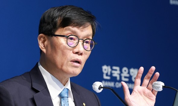 暗いトンネルへと進む韓国経済…韓銀「成長の基本見通しすら難しい」