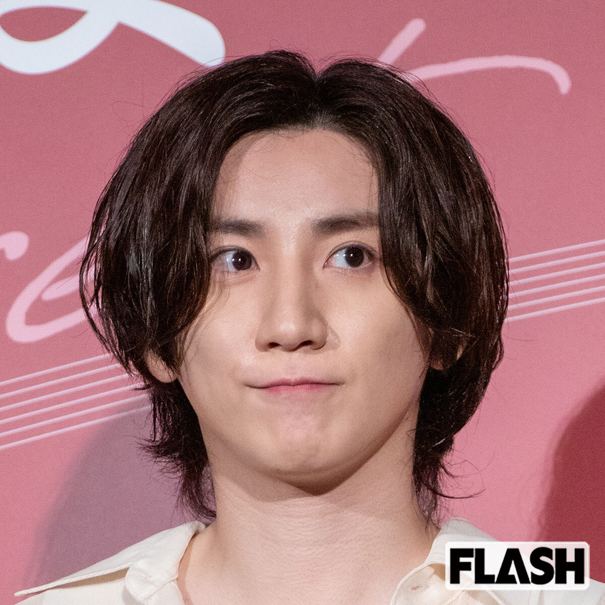 【海外限定】 SixTONES・京本大我、ロン毛バッサリ“激変ショット”が大反響 その他