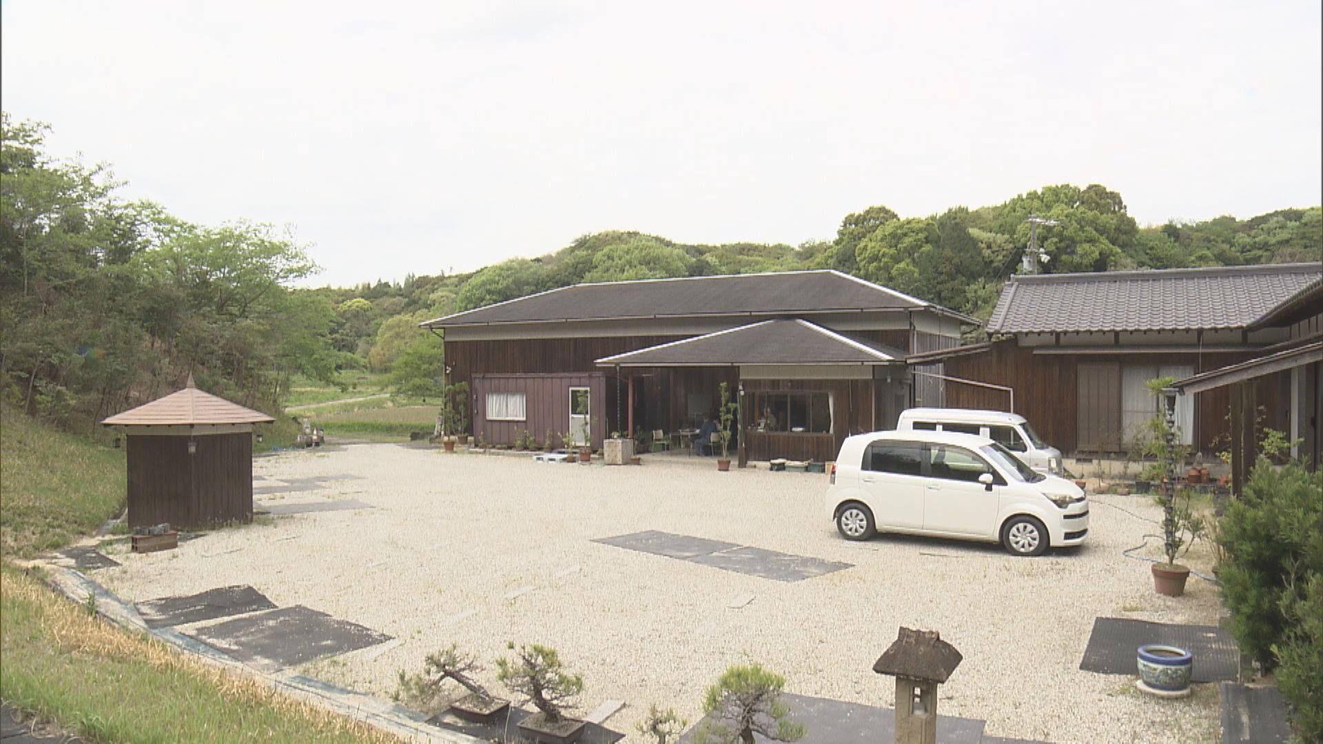 美術館の館長「100%本物」土偶3点の“ニセモノ”指摘に真っ向反論 美術館の館長「100%本物」土偶3点の“ニセモノ”指摘に真っ向反論