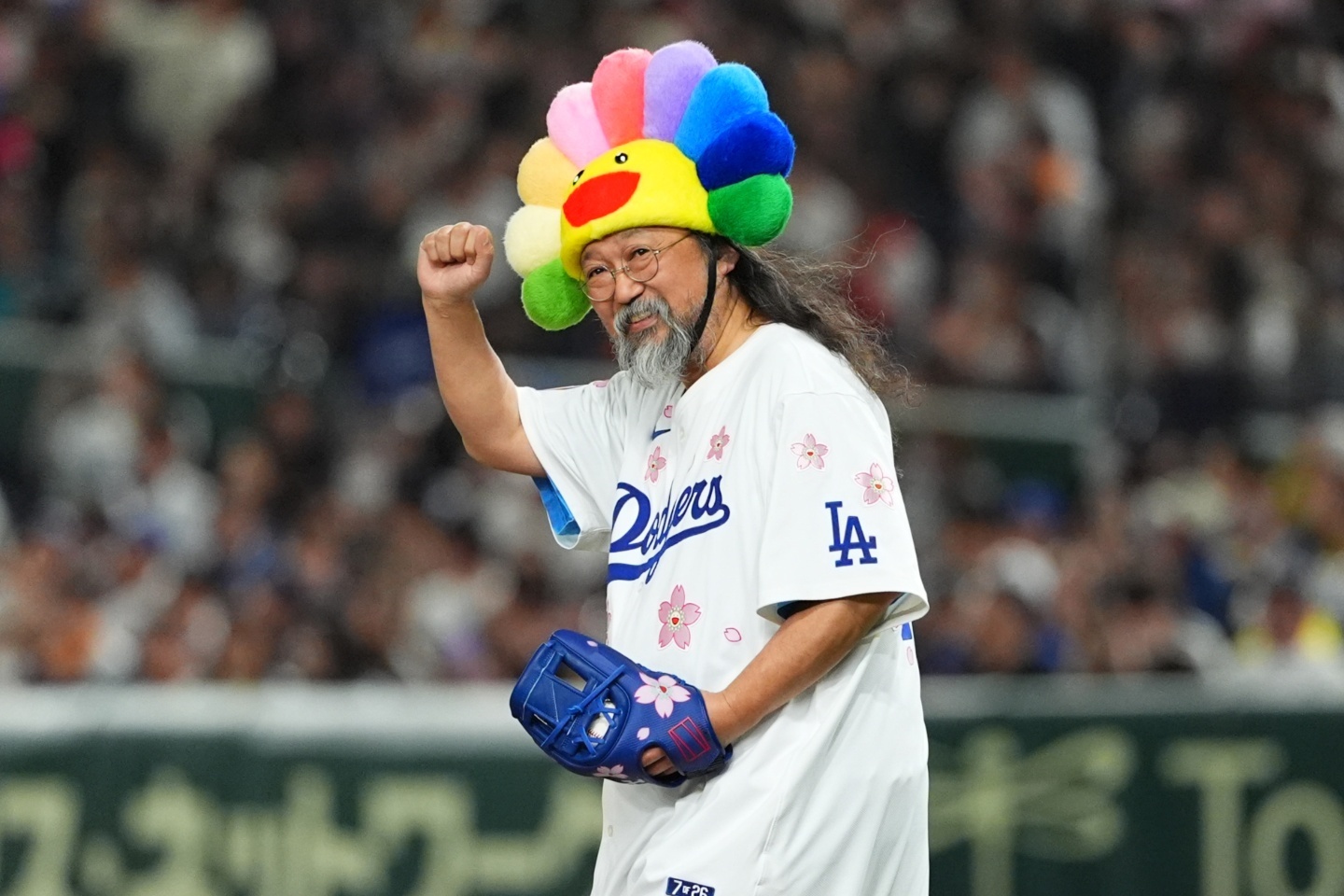 これ全種類欲しいな」ドジャースが“日本の大物アーティスト”と