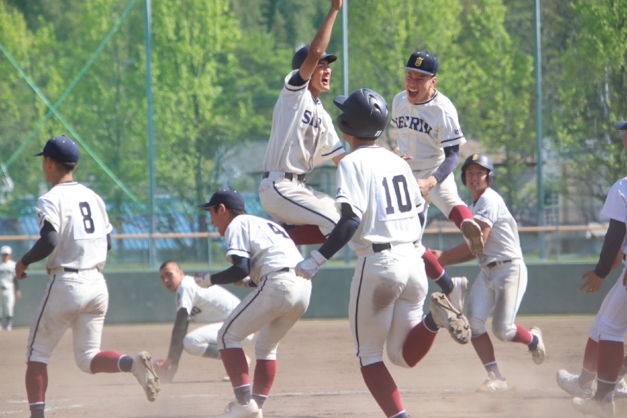 星林が市和歌山にサヨナラ勝ちして18年ぶり4強！初芝橋本は完封