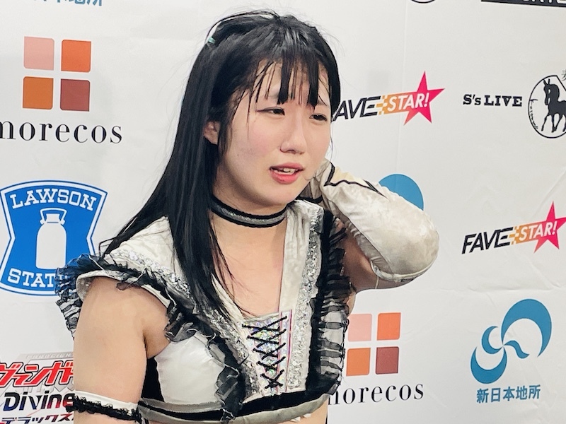 新品入荷 スターダム】2025年シンデレラトーナメント覇者・玖麗さやかが 箸・カトラリー・ピック