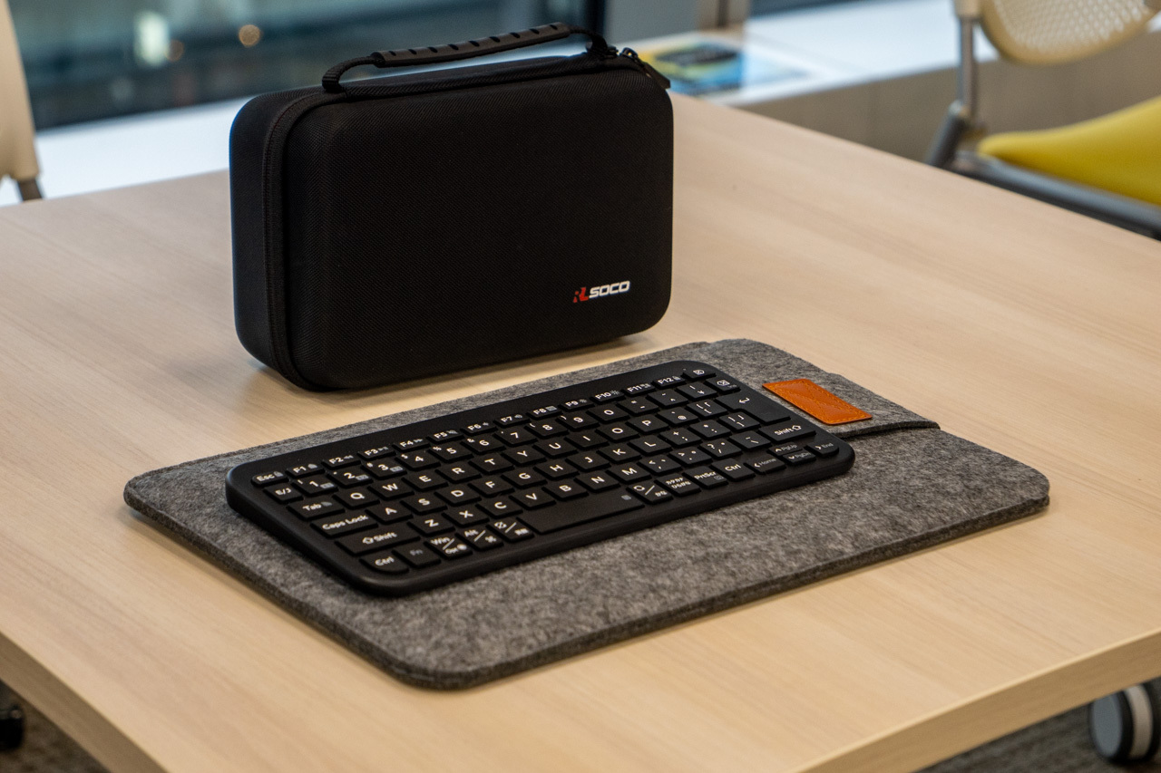 Mac miniをモバイル化したくて悩んだのは、結局ディスプレイと Mac miniをモバイル化したくて悩んだのは、結局ディスプレイと