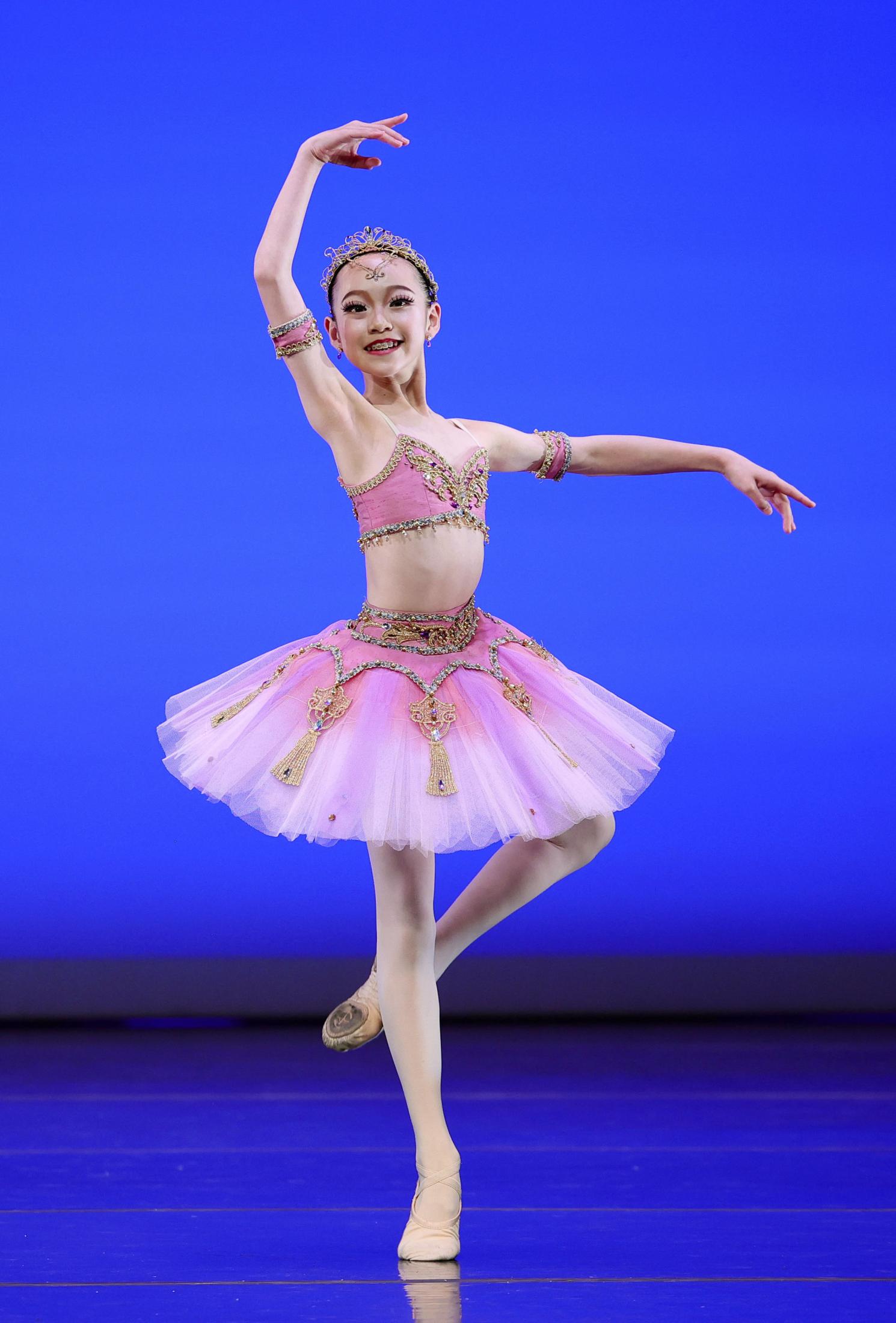 バレエ12歳 米バレエ、日本人女子2人が1位 若手対象の国際コンクール（共同通信） - Yahoo!ニュース