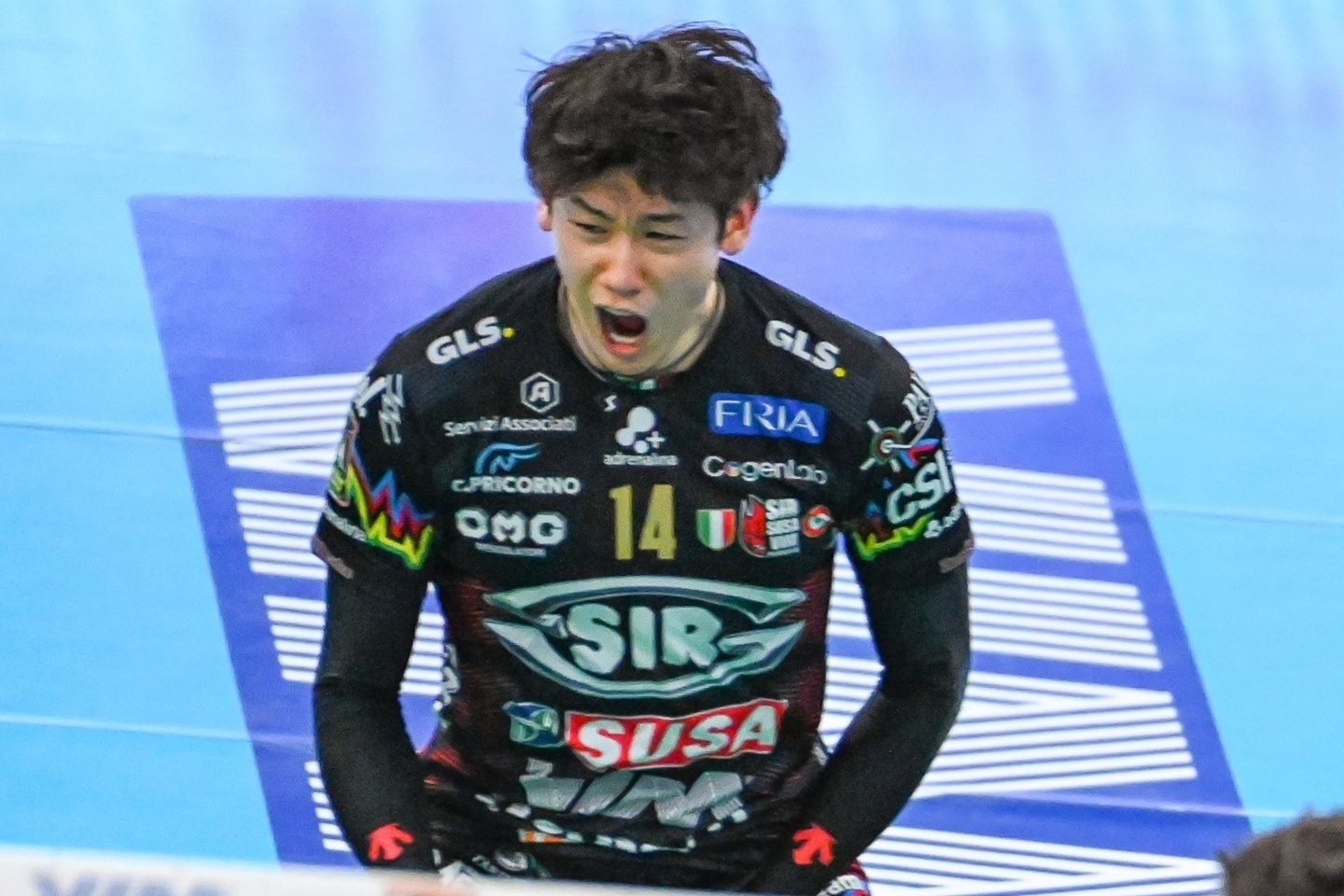 ブランド一覧 | ワールド オンラインストア 優勝候補ペルージャがまさかの3連敗でPO決勝進出逃す。イタリア ウェア