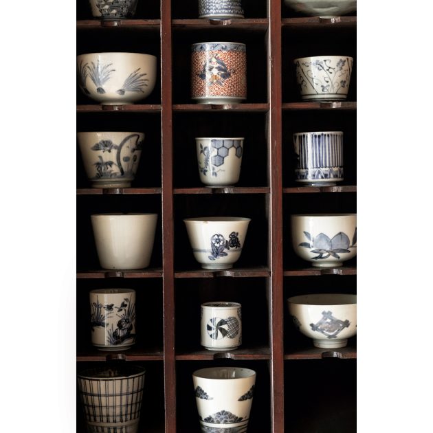 古道具や工芸品、家具やアートまで。千年の都で骨董ことはじめ 古道具や工芸品、家具やアートまで。千年の都で骨董ことはじめ