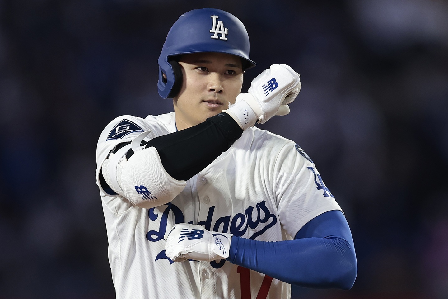 Amazon.co.jp: 奇跡No17 Hit大谷翔平 2024 Topps Now #164