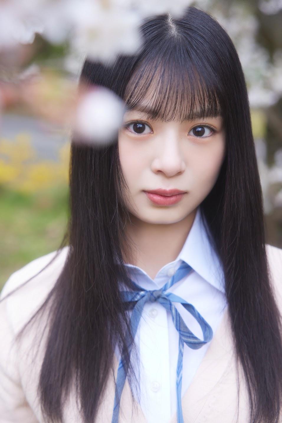 稲熊ひな 櫻坂46 四期生お披露目制服 生写真 直筆サイン 櫻坂46稲熊ひな＞新メンバー4期生 撮り下ろし写真＆プロフィル