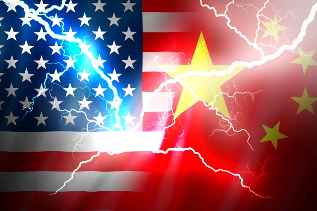 alt ブラジル国旗と中国国旗。貿易摩擦の影響が懸念されている。