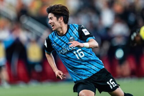 MF28/大関 友翔選手 | 選手・スタッフプロフィール2023