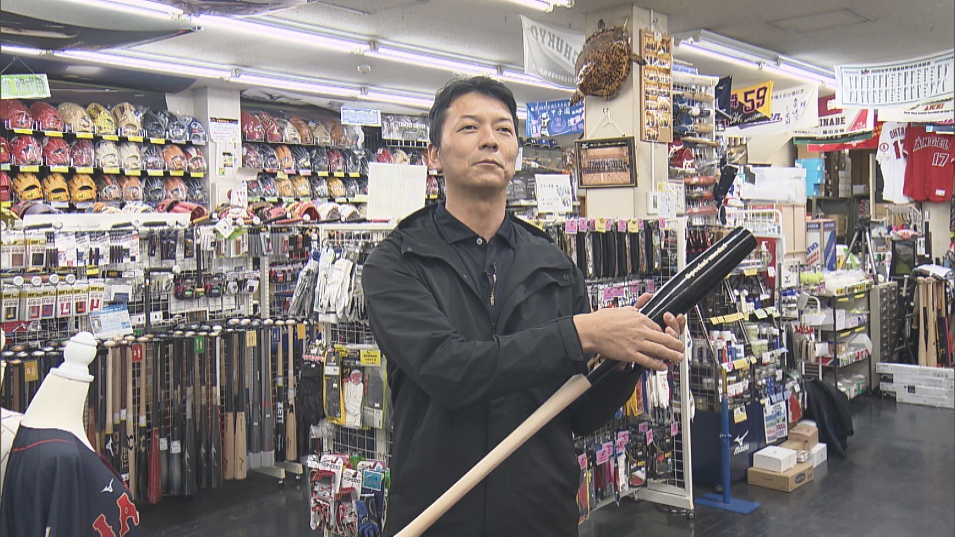 魚雷バット”使った山崎武司さん「詰まってホームランが可能な