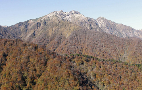 谷川岳の天神尾根からの眺め
