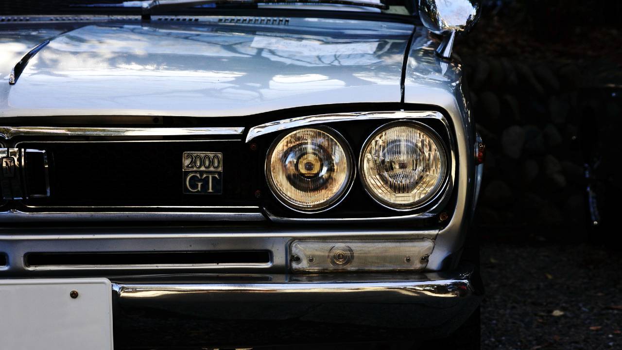 日産 中古車 フラッグ 当時物 旧車 在庫 最後 貴重な一品です