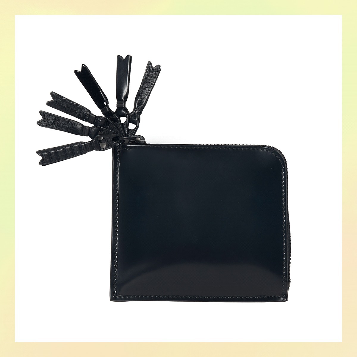 COMME des GARÇONS ブラックレザー財布早いもの勝ち ウォレット・コム デ ギャルソン】の財布＆レザー小物｜モードな