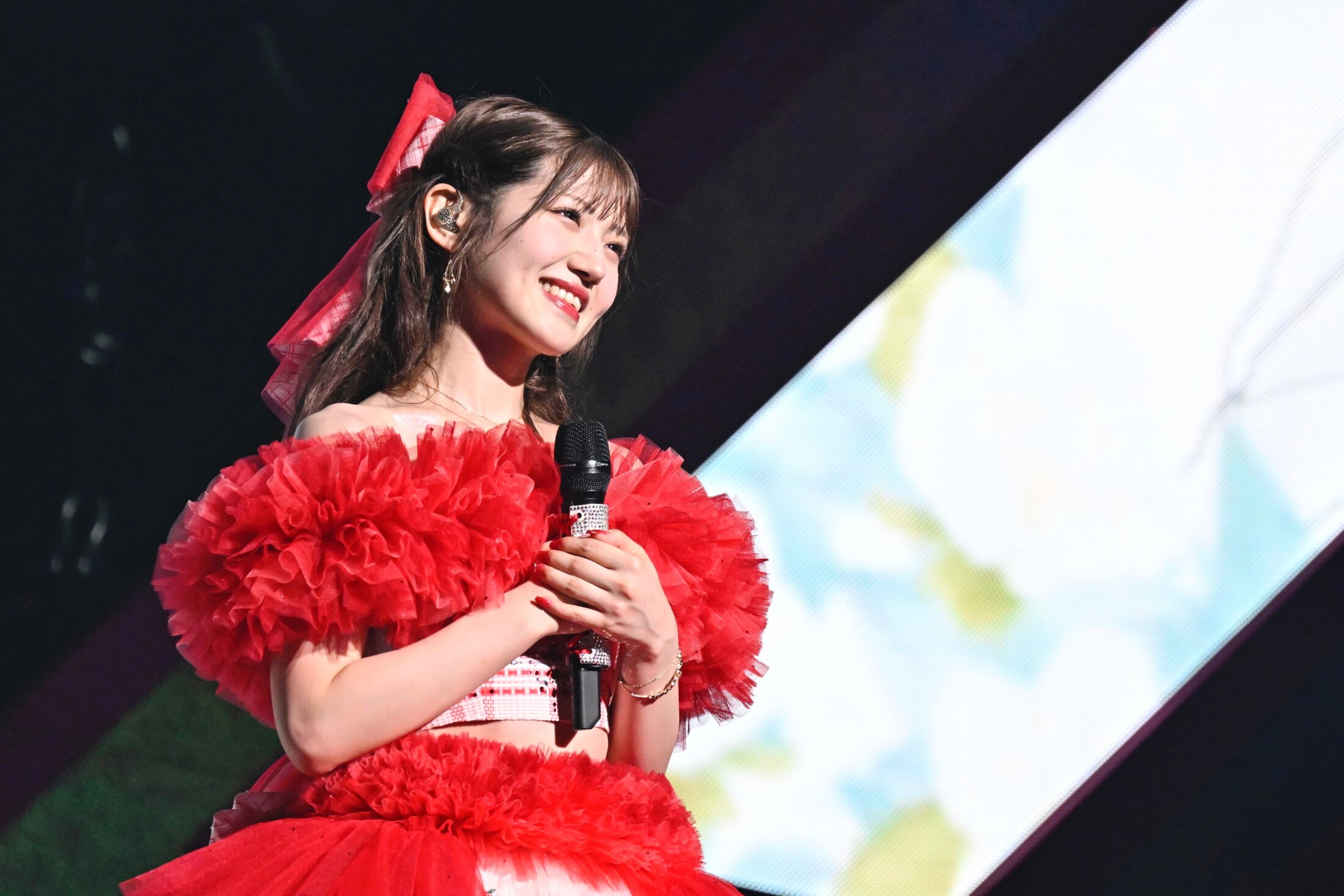 劇場公演1,300回超え！AKB48 村山彩希が貫いた信念と
