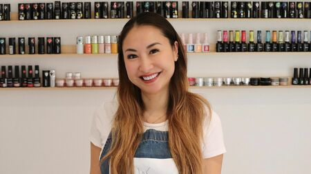 時給480円→海外セレブ担当！「日本人ネイリスト」の波瀾万丈な人生　母を亡くし20代で単身スペインへ　異国で這い上がった彼女の生き方