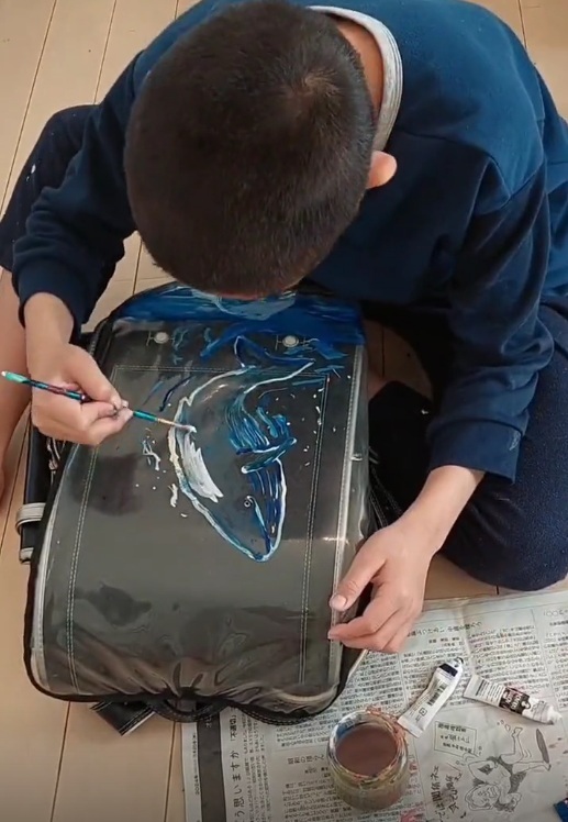すぐったレディース福袋 え？」「大丈夫？」小6男子がランドセルに“大きなクジラの絵“を コレクション