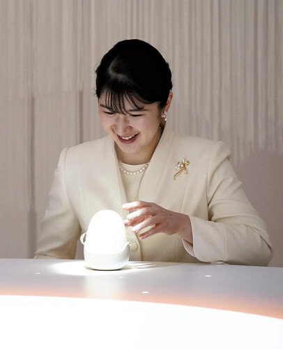 愛子さま、皇后さまから「２キロより長く感じる」と聞いた大屋根リング「私もそう感じました」