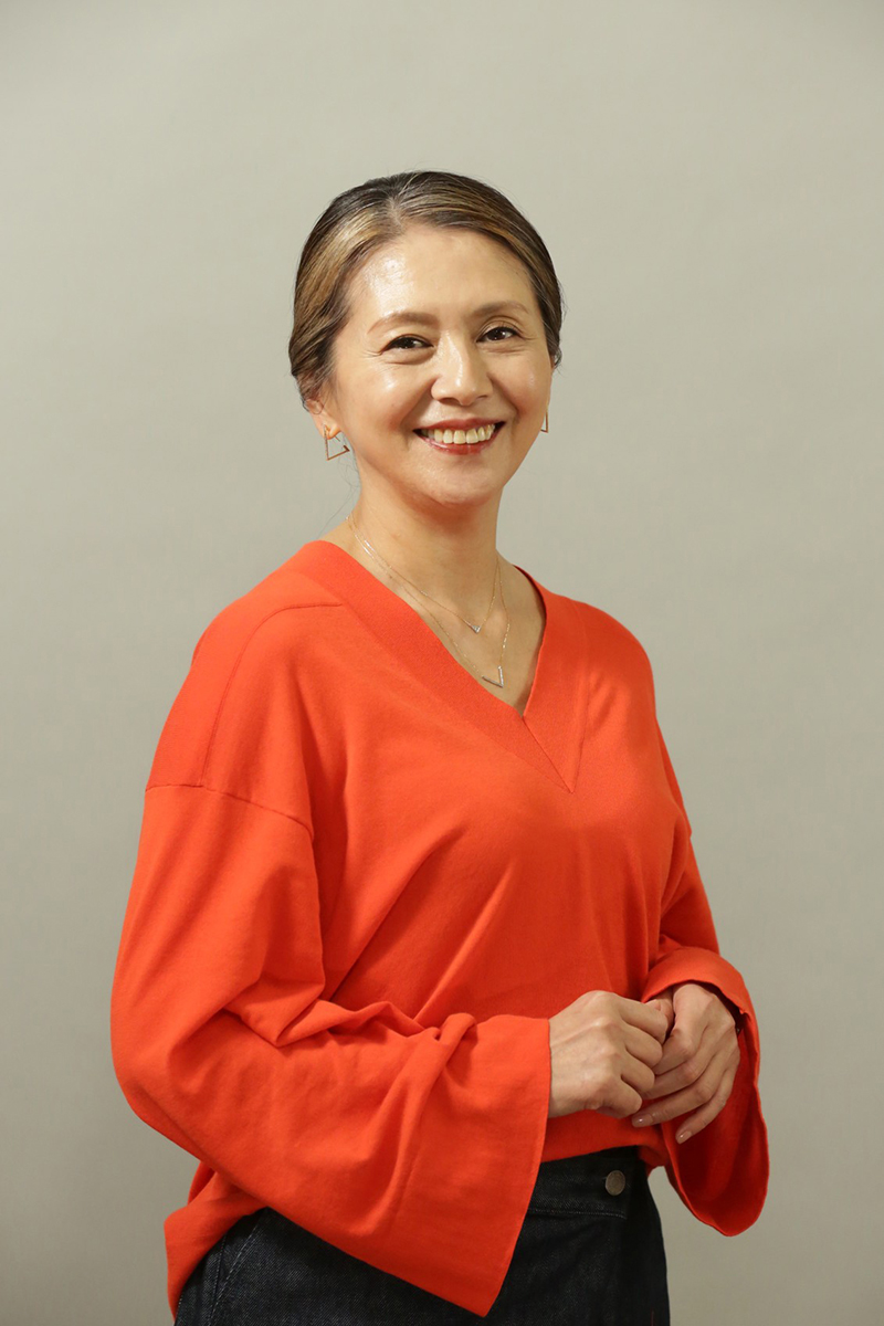 続続最後から２番目の恋　CASUCA 吉野千明ネックレス 続・続・最後から二番目の恋』で小泉今日子さんが演じている