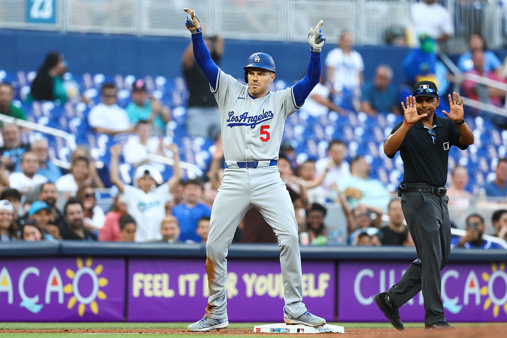 ドジャース6/18 フリーマン ギブアウェイ 20250508-10518891-baseballk-