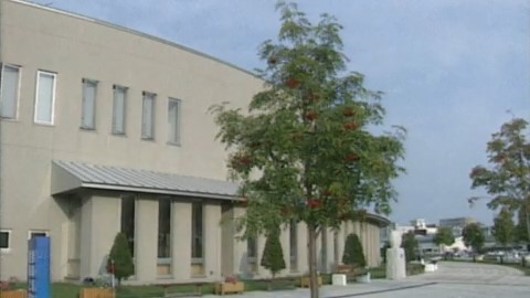 定率割引 西日本 何が目的？】神奈川県警の川崎署長を名乗る人物から女性死亡 伝記、人物評伝