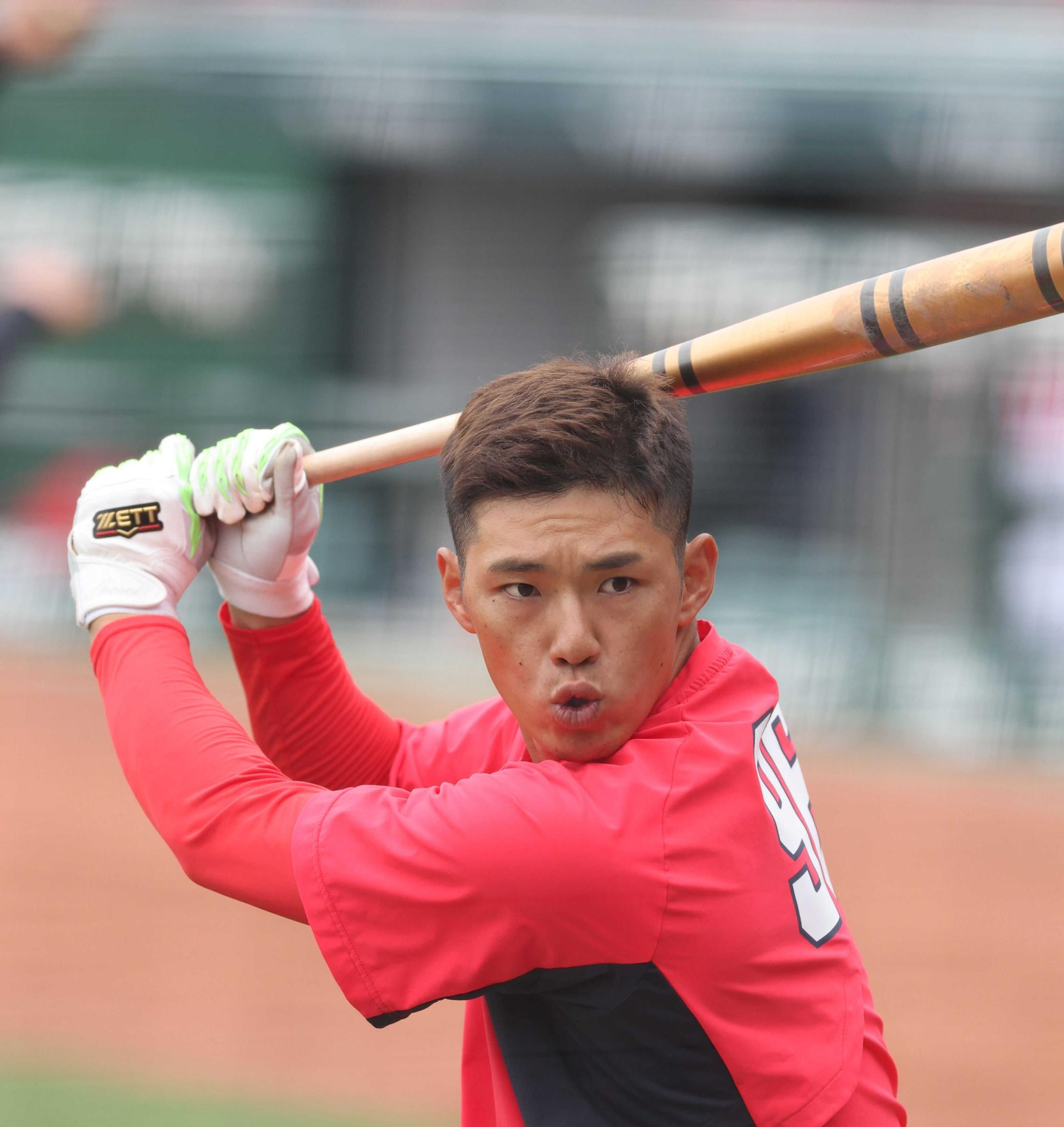 広島・中村奨 難敵バウアー撃つ！ 前回対戦完敗も自身は代打で