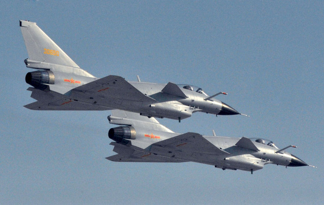 中国製「殲10」でインド機撃墜 パキスタン軍、ロイター報道 中国製「殲10」でインド機撃墜 パキスタン軍、ロイター報道