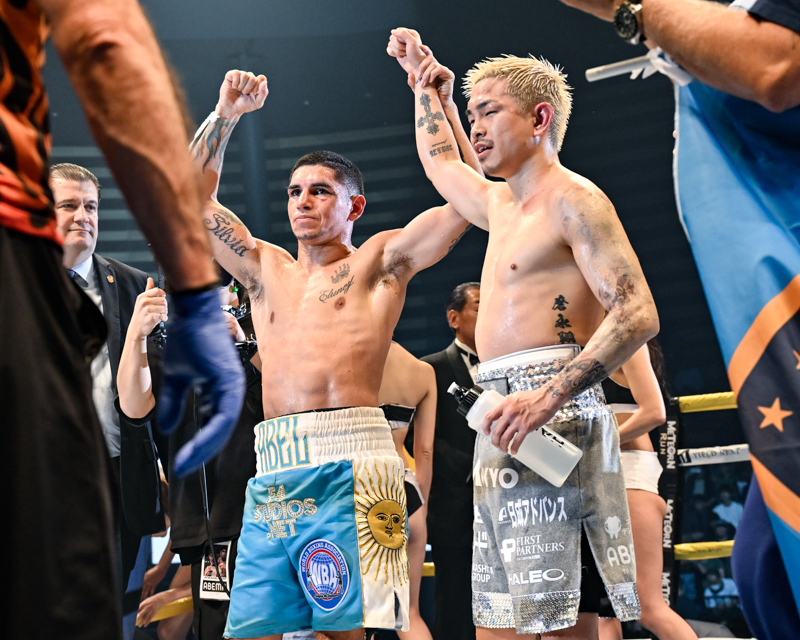 493点の井岡 一翔の写真と高解像度写真 - Getty Images