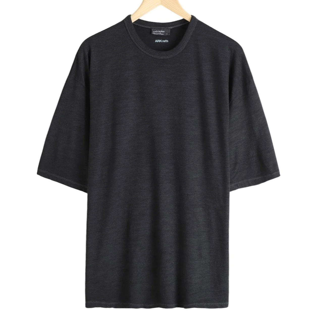 大人の春Tシャツは「メリノウール」が正解】「アイスブレーカー