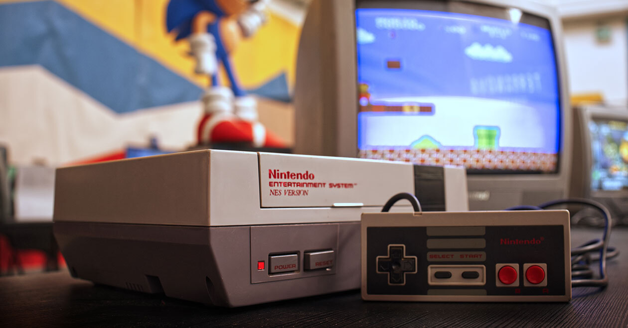 海外版ファミコン（NES）発売40周年！NESが『アタリショック』後