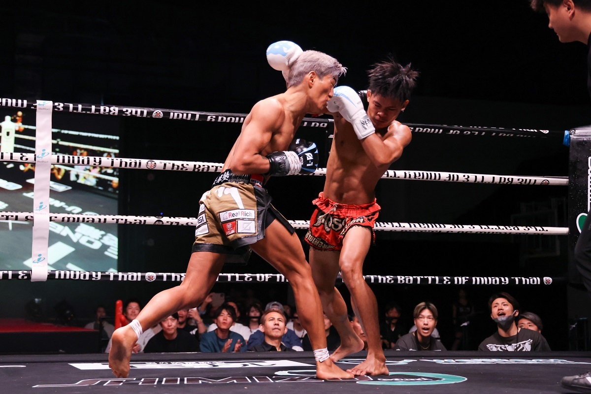 元K-1王者の黒田斗真が貫録の1RKO勝ち。「名高選手はムエタイ