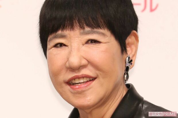 「歩くのも大変」和田アキ子が明かした“体調不良の中身”、相次ぐ失言と理解力低下に勧められた“2文字”