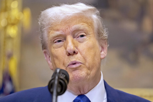 トランプ氏、薬価を最大９０％引き下げ…引き下げに応じない国には追加関税