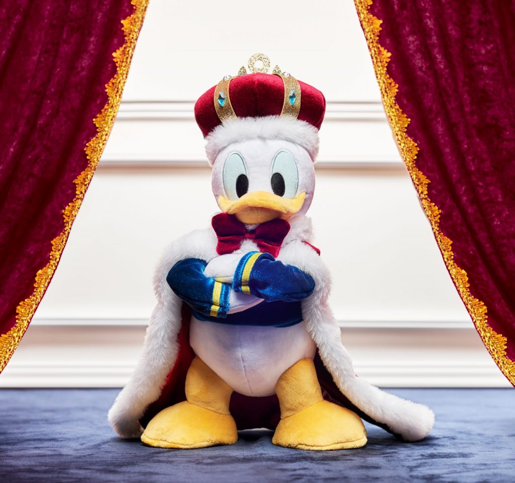 お誕生日をお祝いするぬいぐるみも！東京ディズニーリゾート
